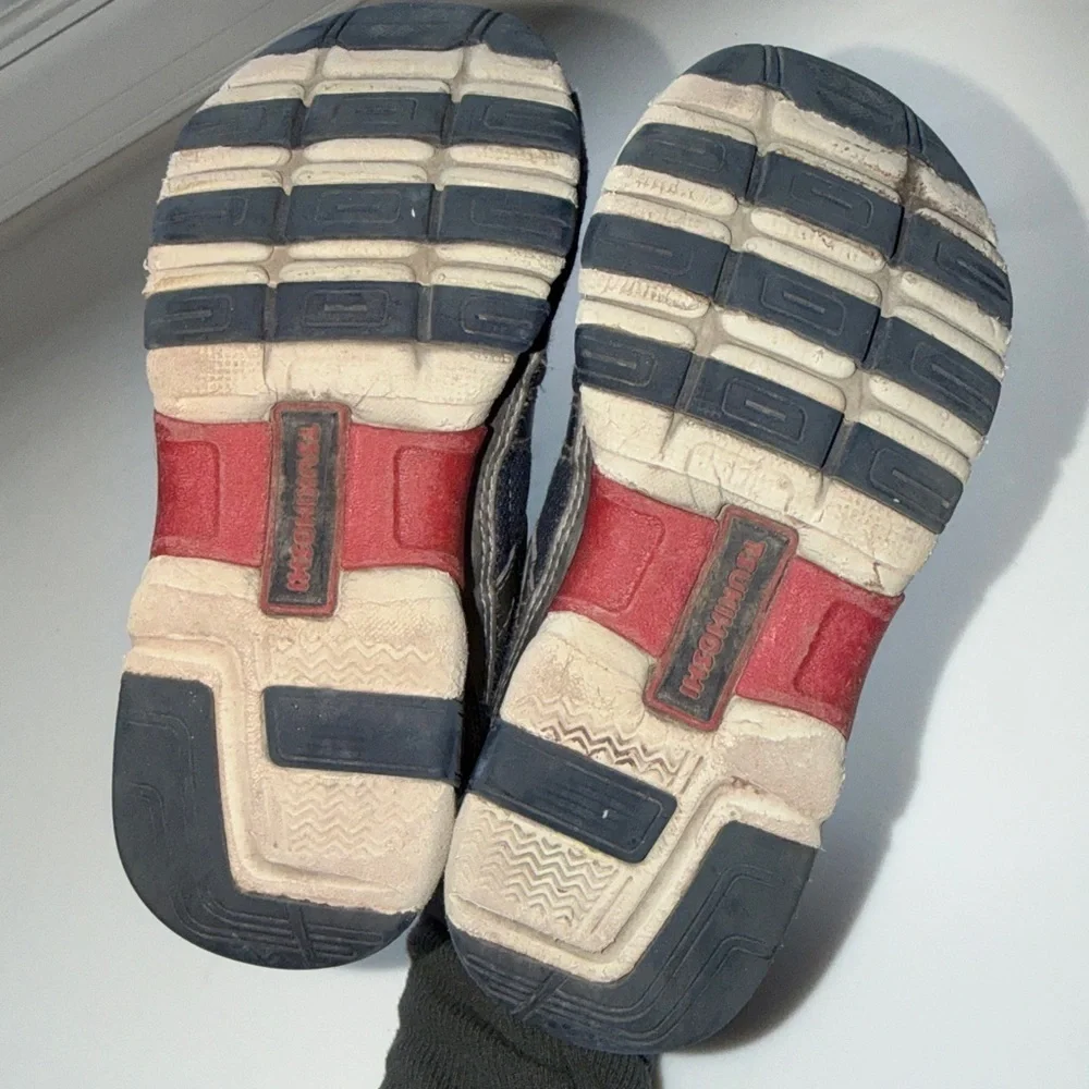 Tsukihoshi Kids Navy and Red Athletic Sneakers